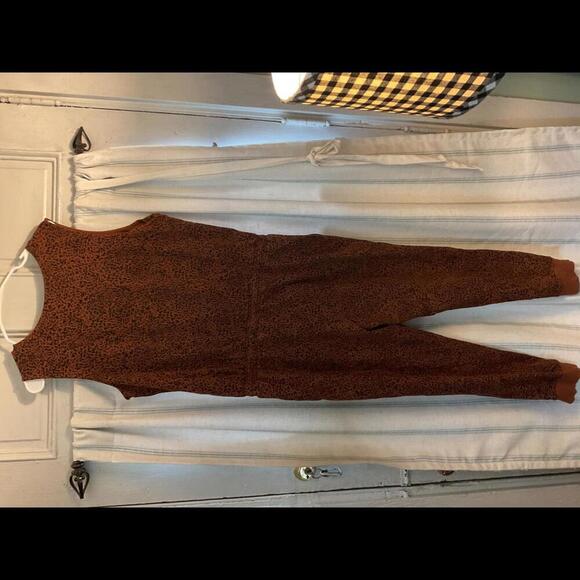 Brown Animal Print Jumper Size XL - Picture 7 of 9